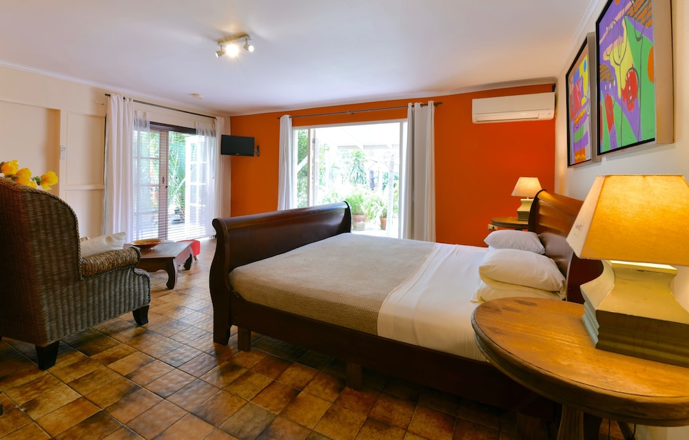Wonders Boutique Hotel - Adults Only — Hotel rooms in Oranjestad, Aruba