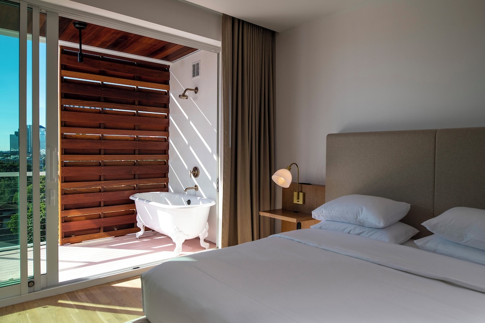 The Sarasota Modern, a Tribute Portfolio Hotel — Hotel rooms in Sarasota, Florida