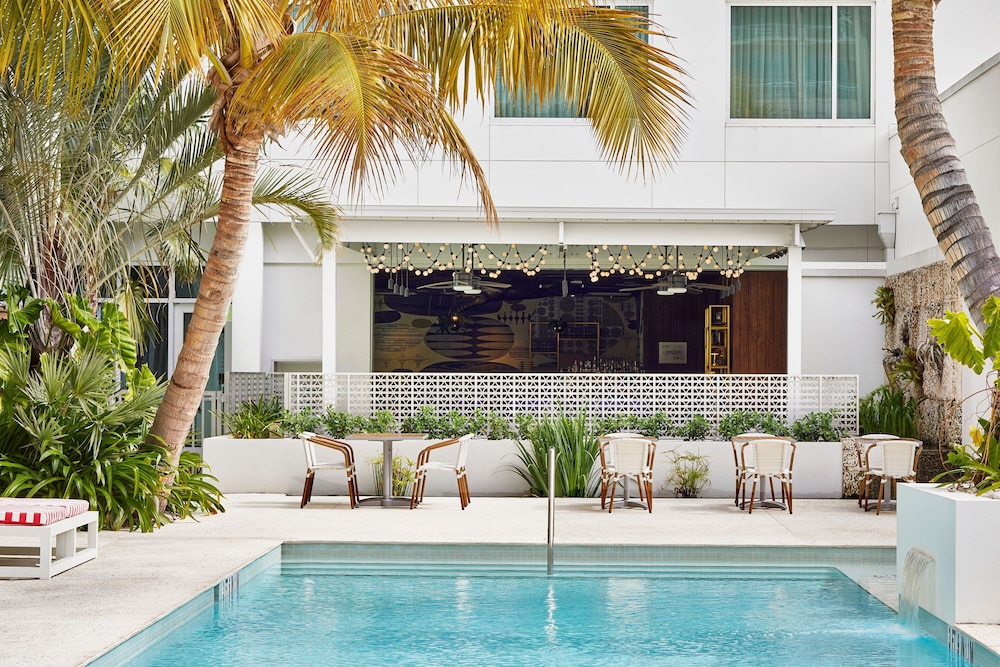 The Sarasota Modern, a Tribute Portfolio Hotel — Restaurant & bars in Sarasota, Florida