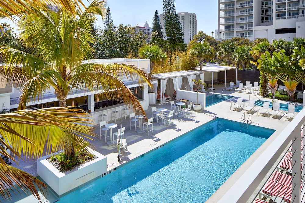 The Sarasota Modern, a Tribute Portfolio Hotel — Main photo in Sarasota, Florida