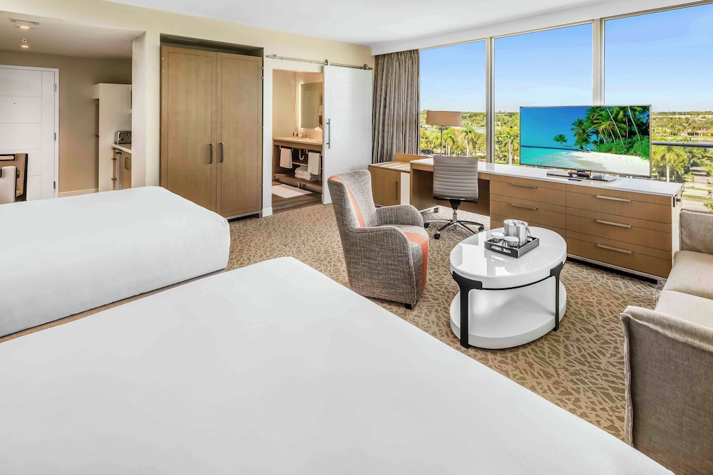 Hilton Miami Dadeland — Hotel rooms in Sunset, Florida