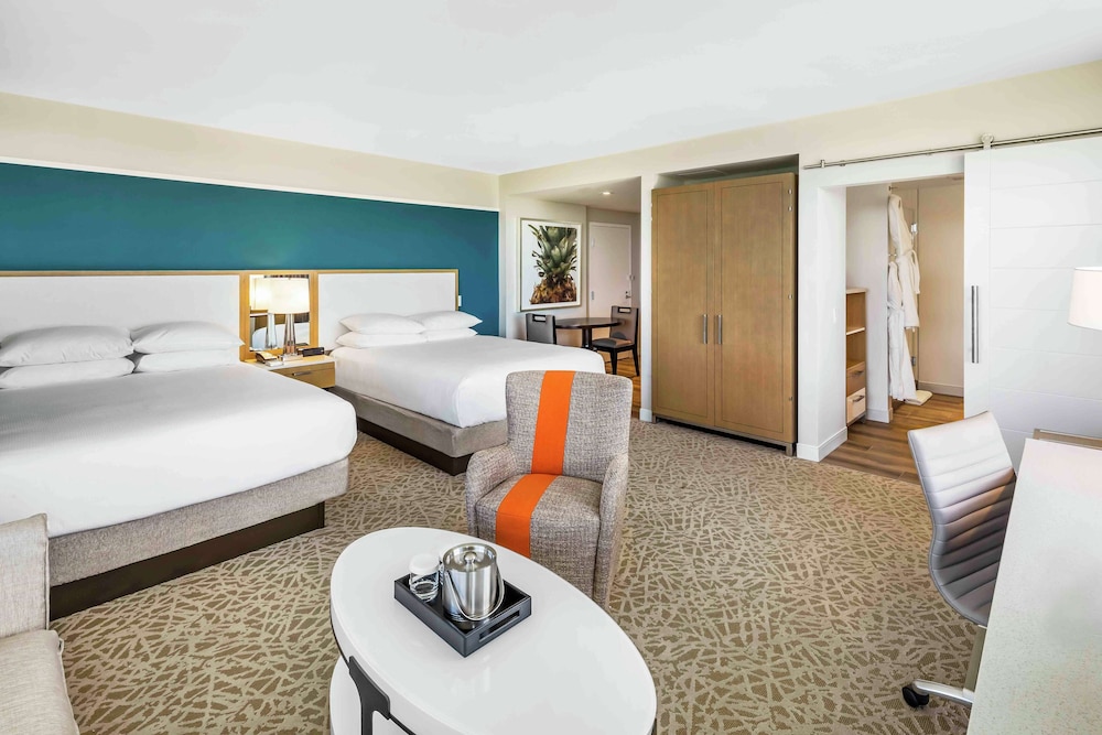 Hilton Miami Dadeland — Hotel rooms in Sunset, Florida