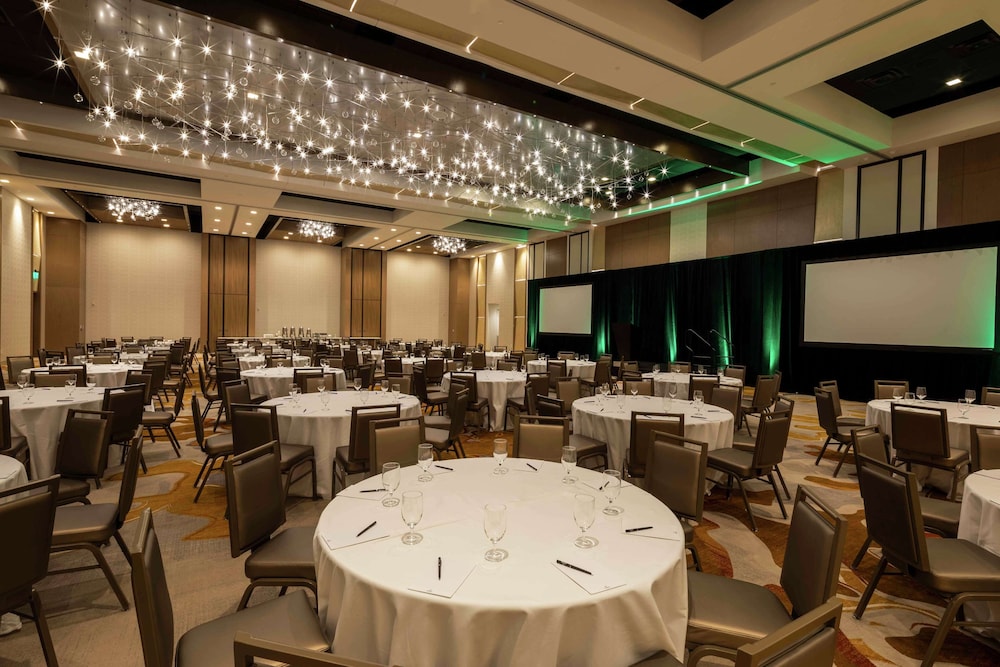 Hilton Miami Dadeland — Restaurant & bars in Sunset, Florida