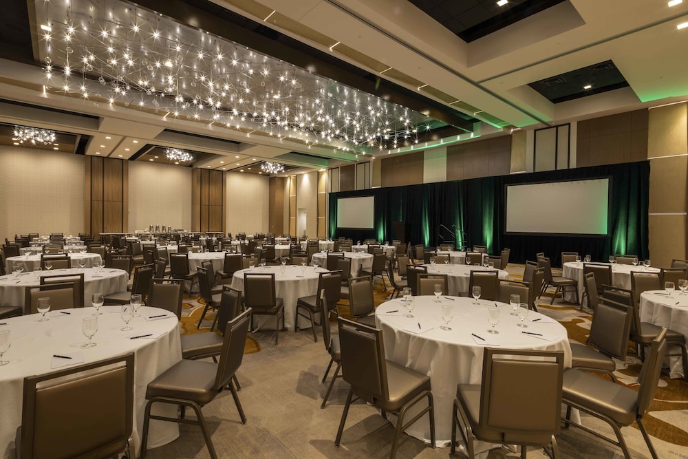 Hilton Miami Dadeland — Restaurant & bars in Sunset, Florida