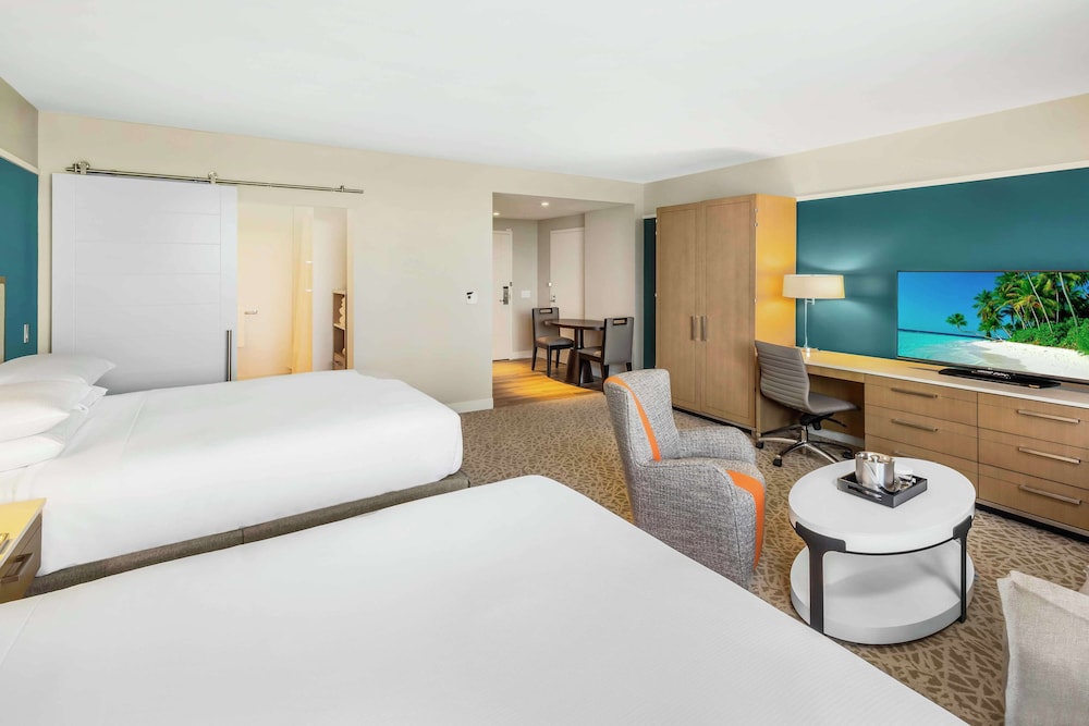 Hilton Miami Dadeland — Hotel rooms in Sunset, Florida