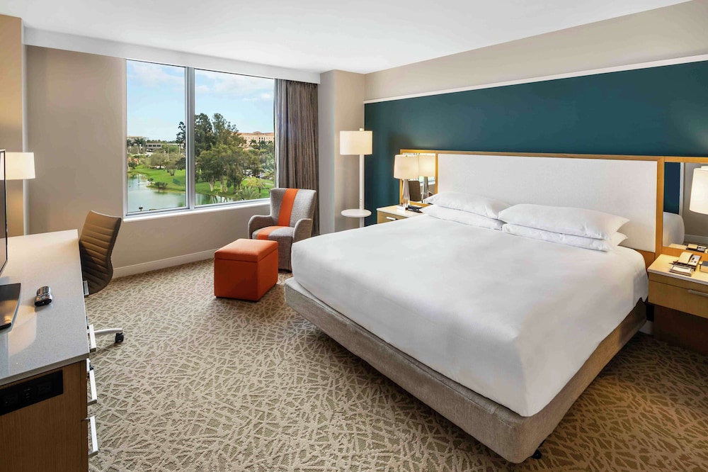 Hilton Miami Dadeland — Hotel rooms in Sunset, Florida