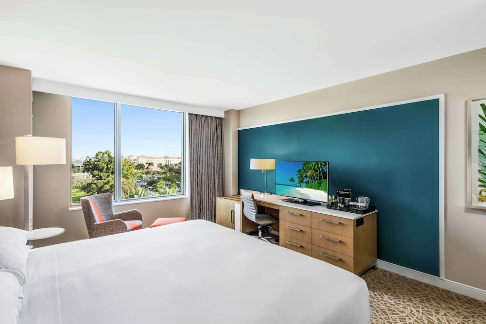 Hilton Miami Dadeland — Hotel rooms in Sunset, Florida