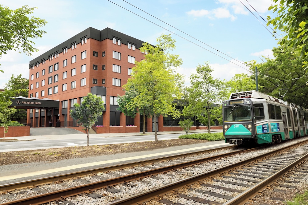 Arcadian Hotel — Hotel building in Brookline, Massachusetts