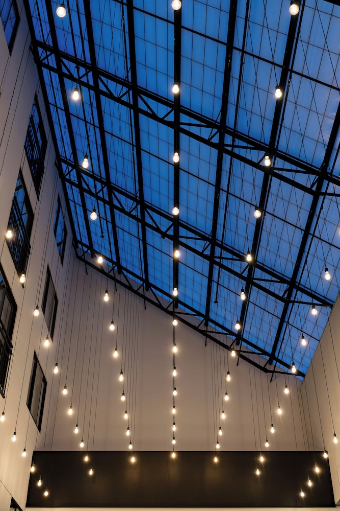 Arcadian Hotel — Hotel building in Brookline, Massachusetts