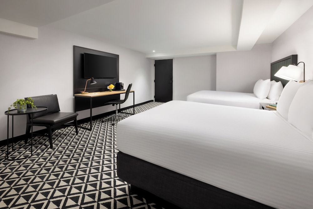 Arcadian Hotel — Hotel rooms in Brookline, Massachusetts