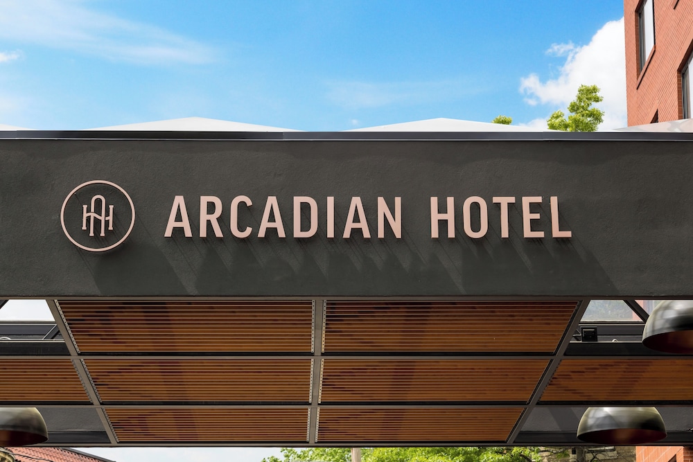 Arcadian Hotel — Hotel building in Brookline, Massachusetts