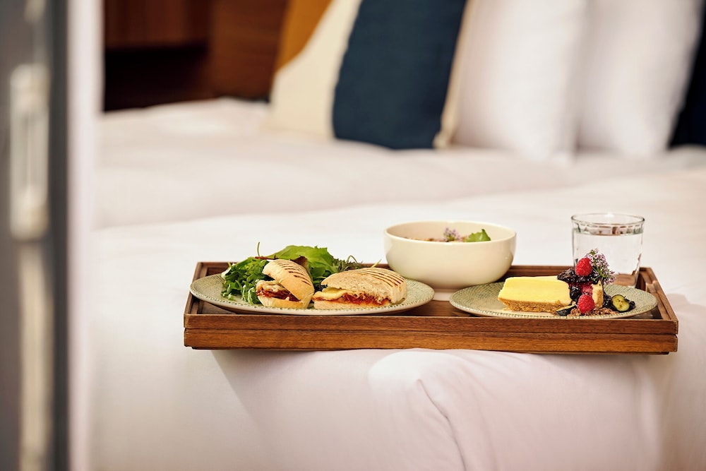voco Budapest D8 by IHG — Hotel rooms in Budapest, Budapest