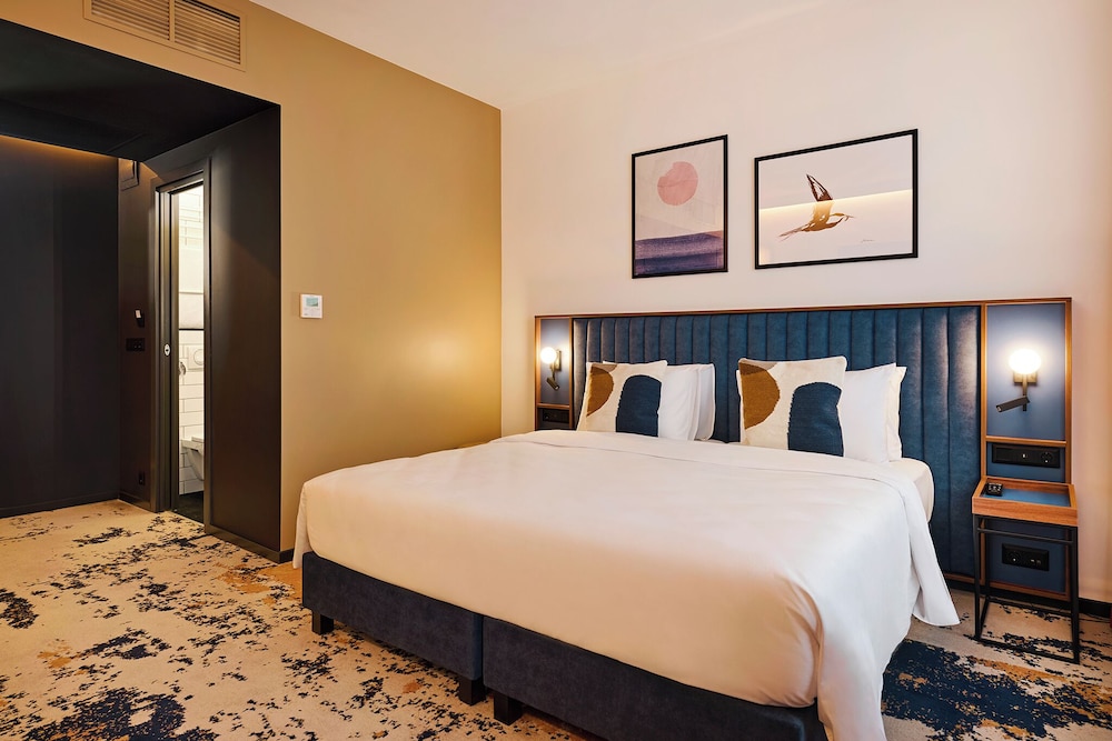 voco Budapest D8 by IHG — Hotel rooms in Budapest, Budapest