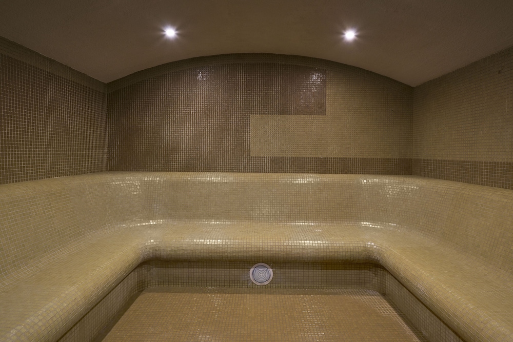 Radisson Hotel Plovdiv — Spa in Plovdiv, Plovdiv