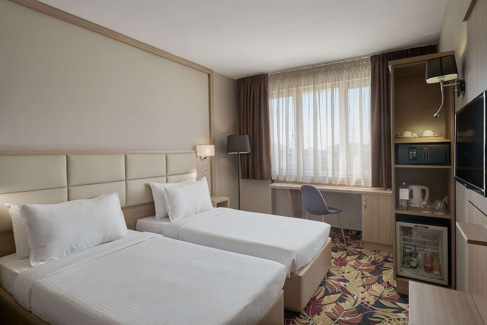Radisson Hotel Plovdiv — Hotel rooms in Plovdiv, Plovdiv