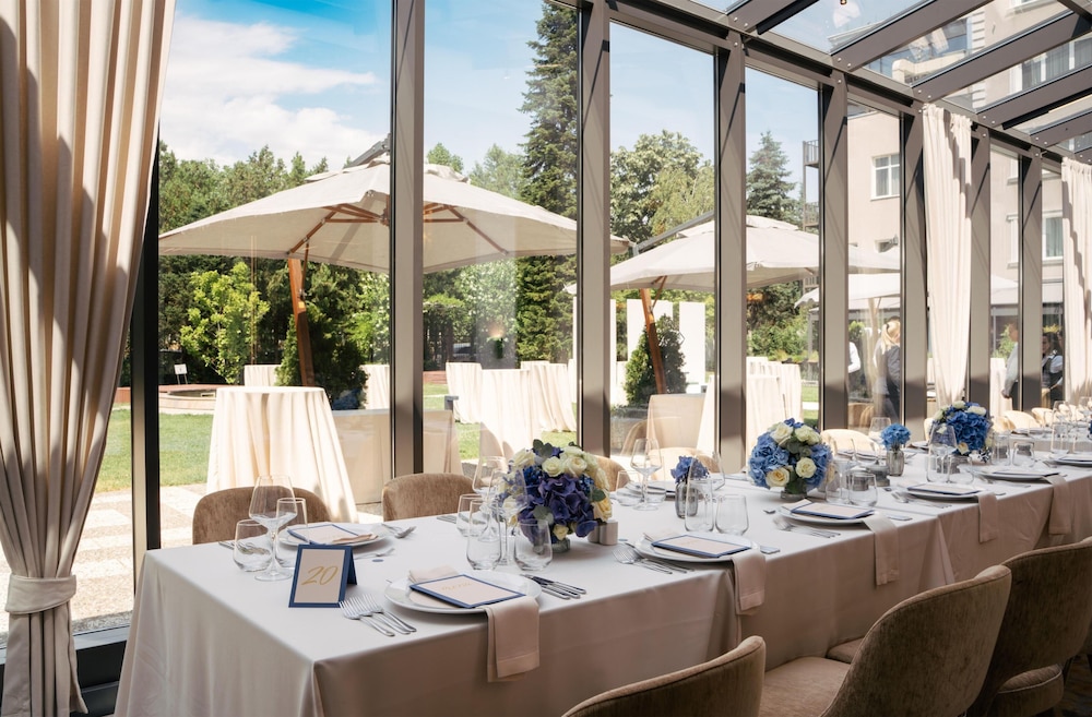 Radisson Hotel Plovdiv — Restaurant & bars in Plovdiv, Plovdiv