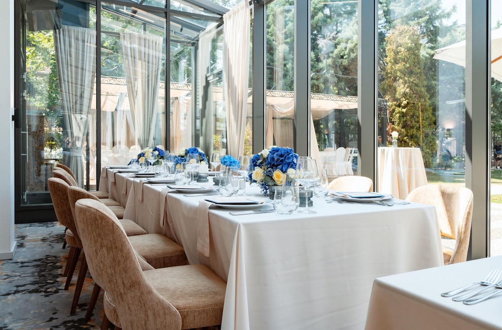 Radisson Hotel Plovdiv — Restaurant & bars in Plovdiv, Plovdiv