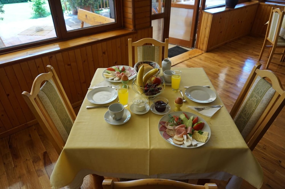 Margarita — Restaurant & bars in Varna, Varna Region