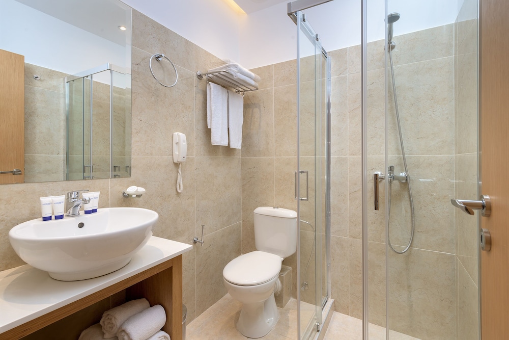Oceanis Park Hotel — Rooms in Ialyssos, South Aegean