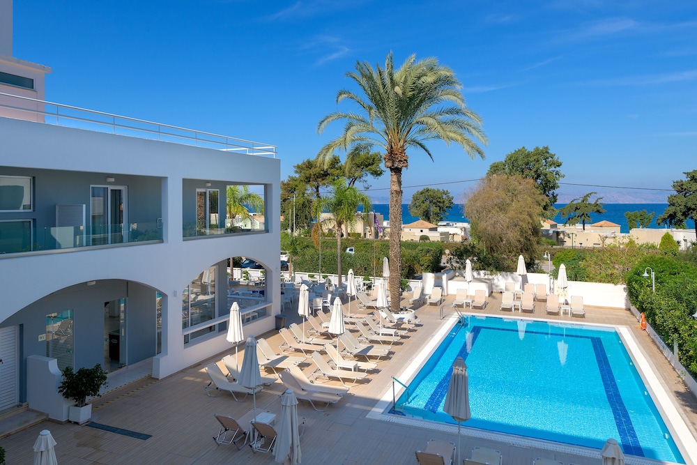 Oceanis Park Hotel — Pool in Ialyssos, South Aegean