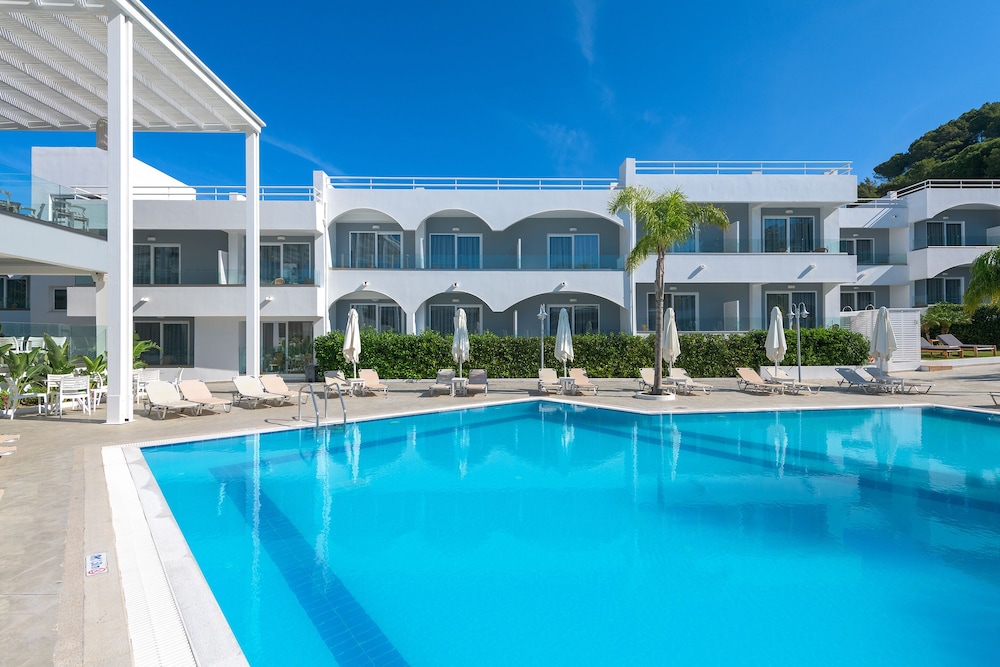 Oceanis Park Hotel — Pool in Ialyssos, South Aegean