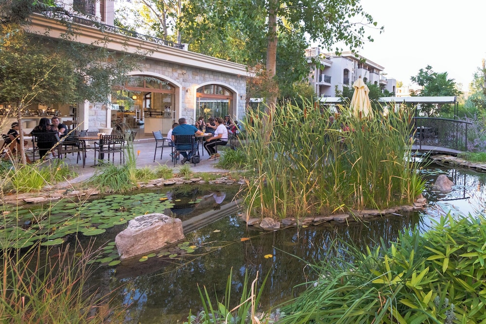 Cascadas Family Resort — Restaurant & bars in Sunny Beach, Burgas Region