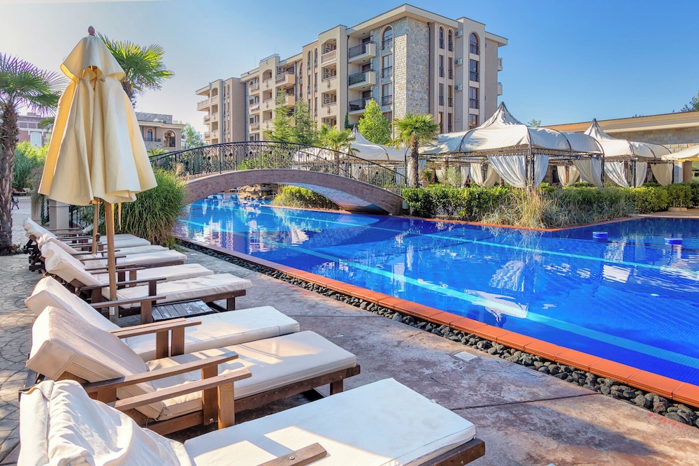 Cascadas Family Resort — Swimming pool in Sunny Beach, Burgas Region