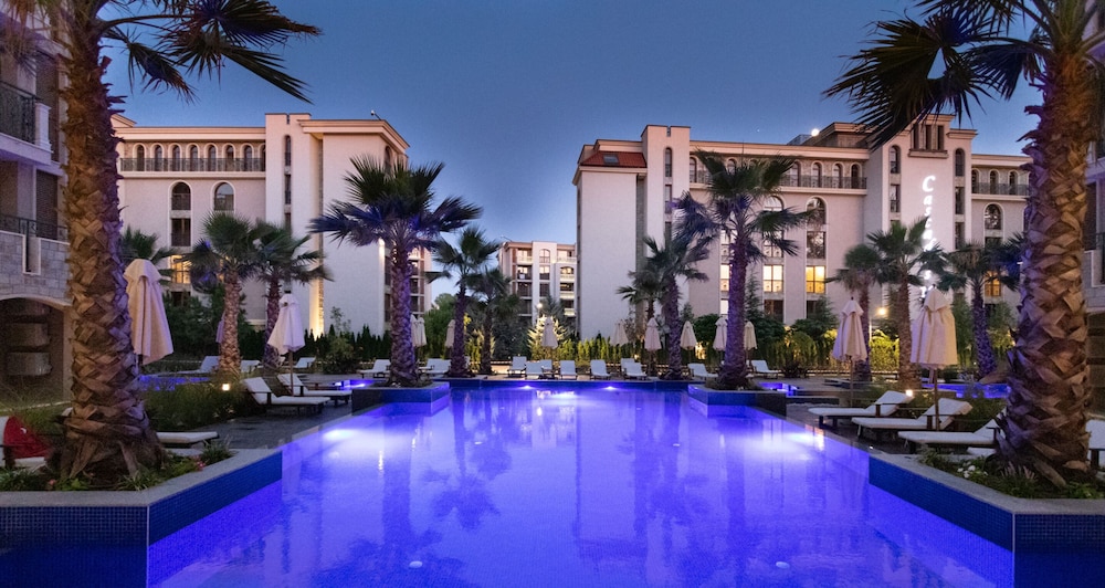 Cascadas Family Resort — Swimming pool in Sunny Beach, Burgas Region