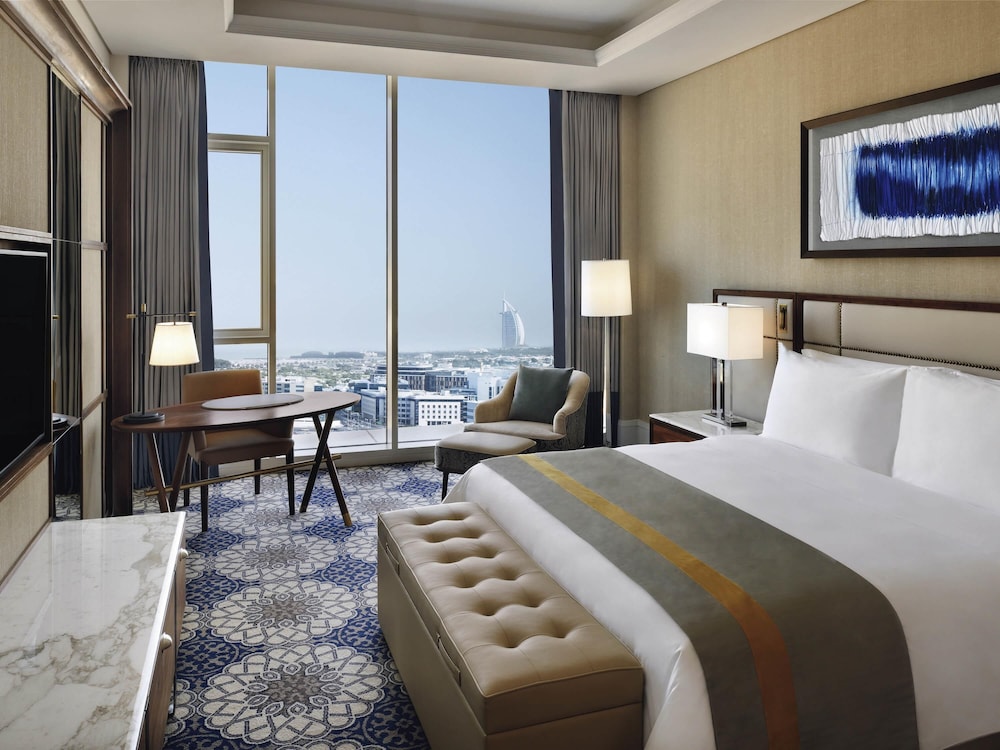 Grand Plaza Mövenpick Media City — Hotel rooms in Dubai