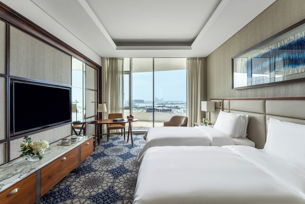 Grand Plaza Mövenpick Media City — Hotel rooms in Dubai