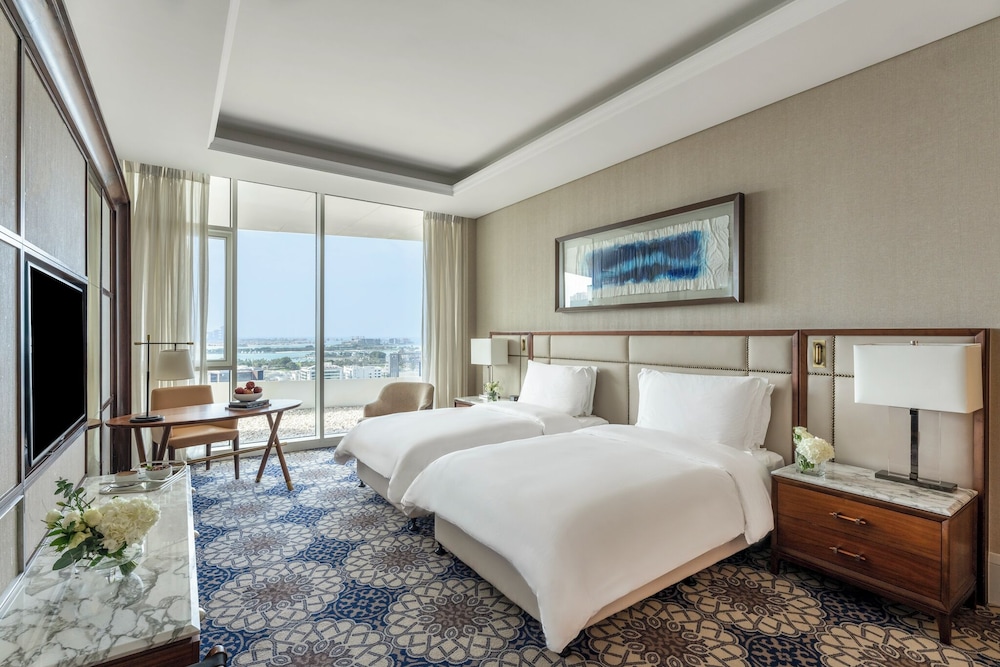 Grand Plaza Mövenpick Media City — Hotel rooms in Dubai