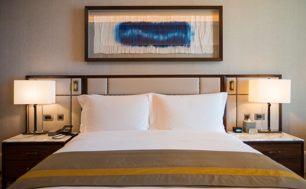 Grand Plaza Mövenpick Media City — Hotel rooms in Dubai