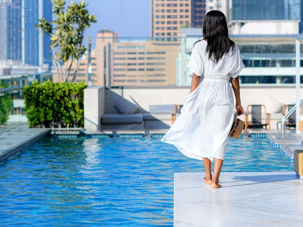 Grand Plaza Mövenpick Media City — Swimming pool in Dubai