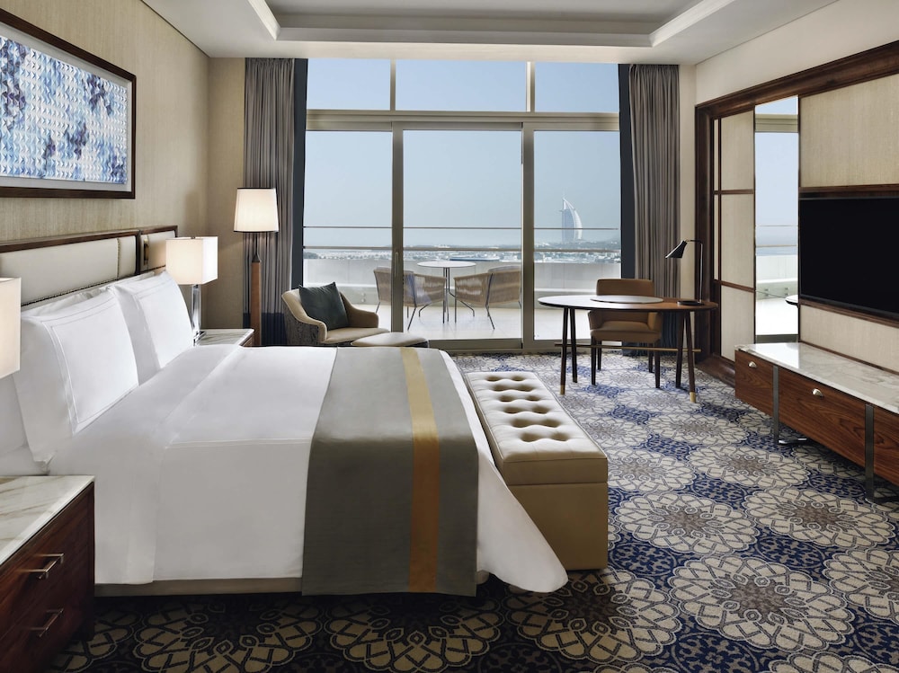 Grand Plaza Mövenpick Media City — Hotel rooms in Dubai