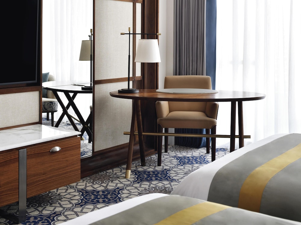Grand Plaza Mövenpick Media City — Hotel rooms in Dubai