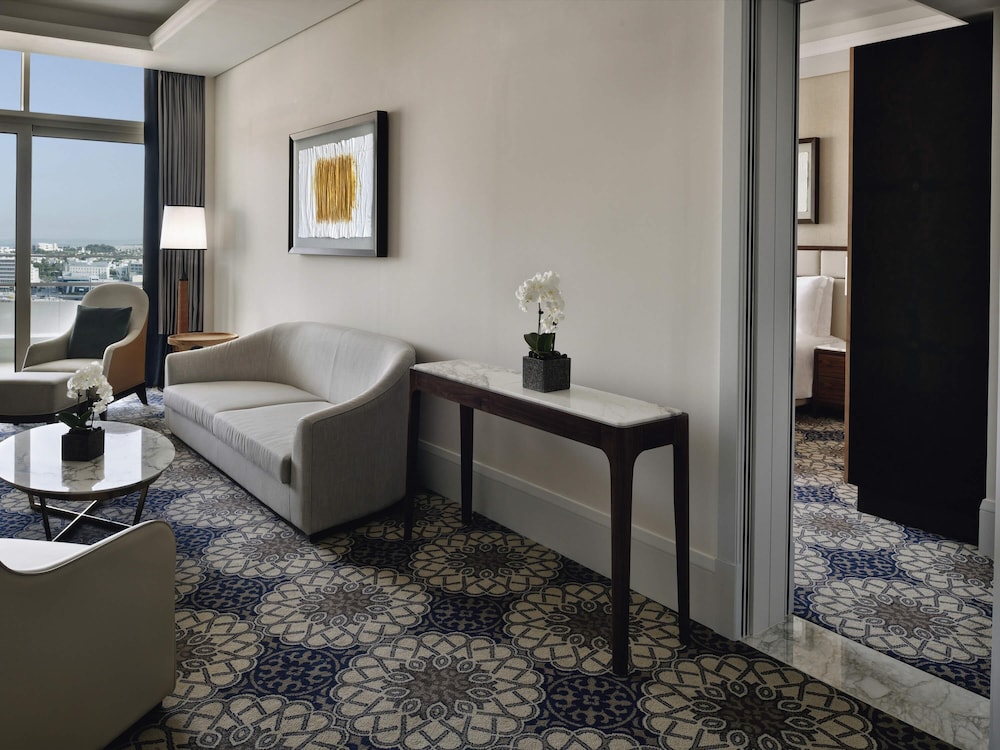 Grand Plaza Mövenpick Media City — Hotel rooms in Dubai