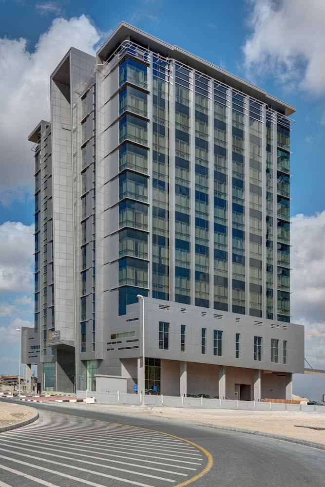 The S Hotel Al Barsha — Hotel building in Dubai
