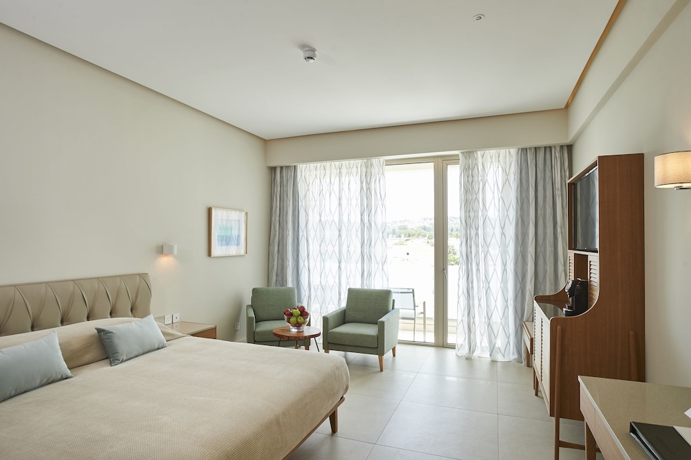 Sunrise Jade - Adults Only — Hotel rooms in Protaras, Famagusta Region