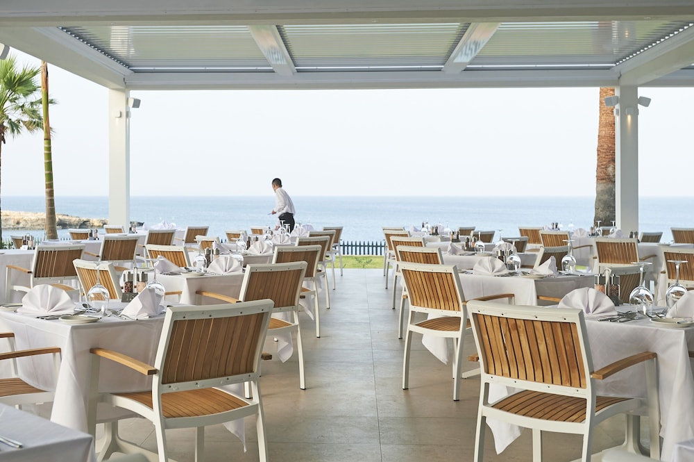 Sunrise Jade - Adults Only — Restaurant & bars in Protaras, Famagusta Region