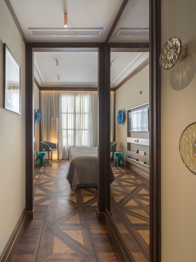 Hotel El Llorenç Parc de la Mar - Adults Only — Hotel rooms in Palma de Mallorca, Balearic Islands