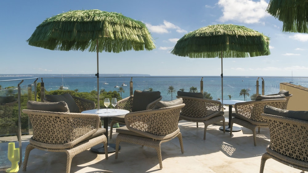 Hotel El Llorenç Parc de la Mar - Adults Only — Restaurant & bars in Palma de Mallorca, Balearic Islands