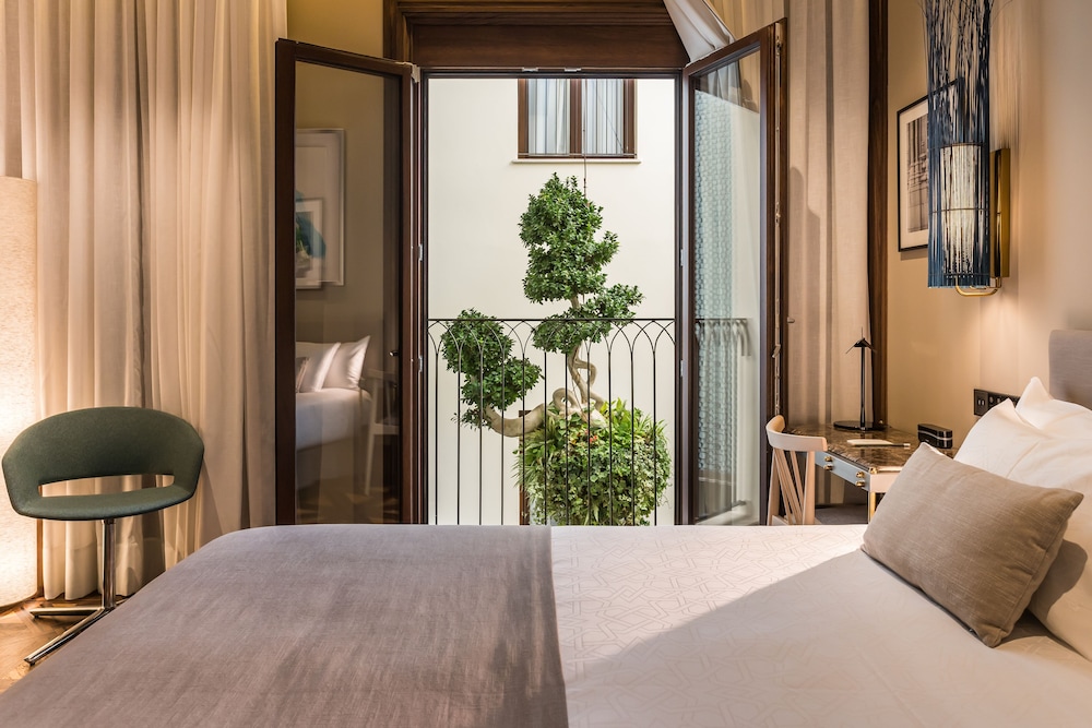 Hotel El Llorenç Parc de la Mar - Adults Only — Hotel rooms in Palma de Mallorca, Balearic Islands