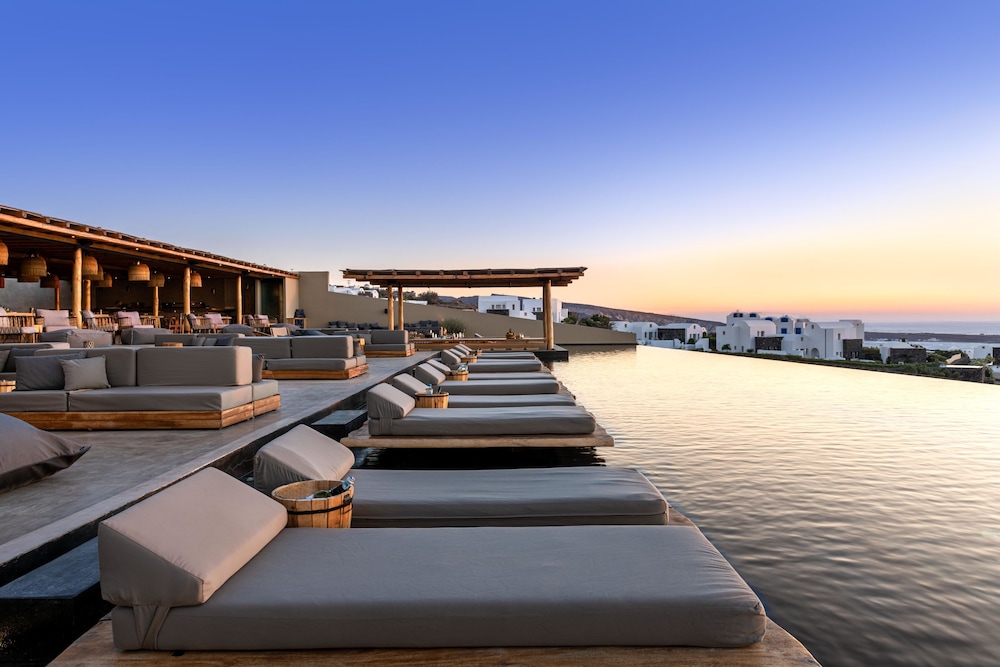 Andronis Arcadia Hotel — Main photo in Oia, South Aegean