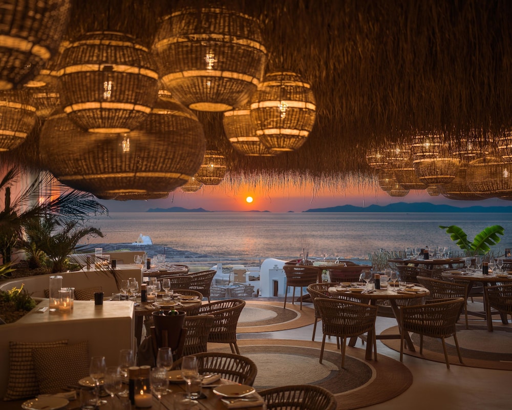 Andronis Arcadia Hotel — Restaurant & bars in Oia, South Aegean