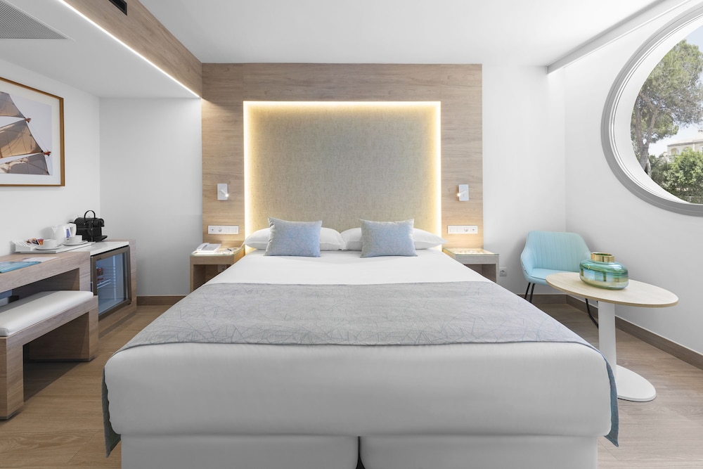 Elba Sunset Mallorca Thalasso Spa — Hotel rooms in Magaluf, Balearic Islands