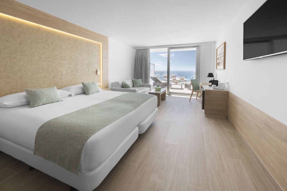 Elba Sunset Mallorca Thalasso Spa — Hotel rooms in Magaluf, Balearic Islands