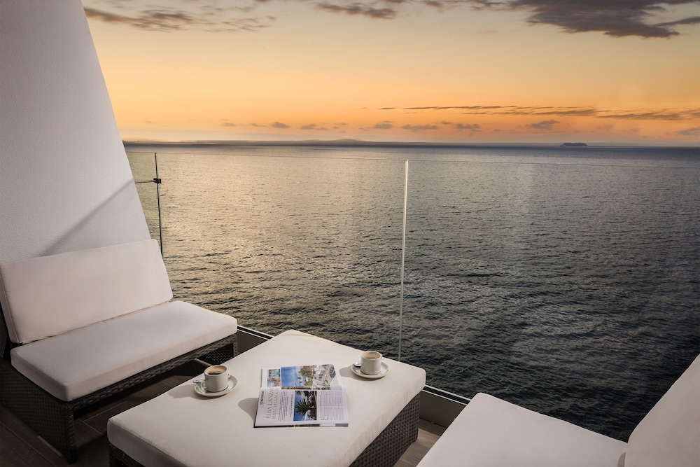 Elba Sunset Mallorca Thalasso Spa — Hotel rooms in Magaluf, Balearic Islands