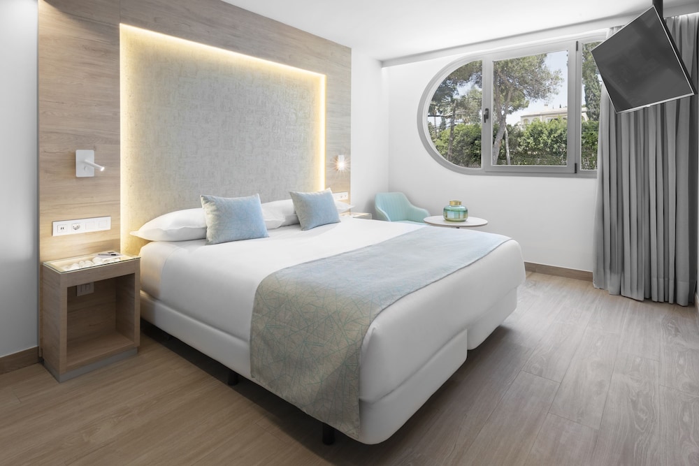 Elba Sunset Mallorca Thalasso Spa — Hotel rooms in Magaluf, Balearic Islands