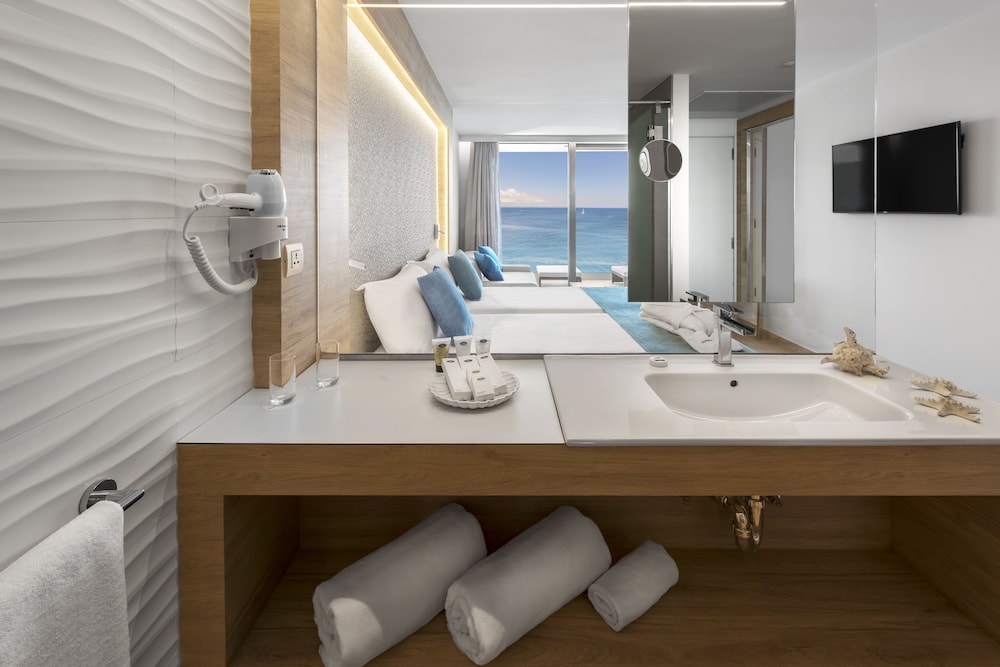 Elba Sunset Mallorca Thalasso Spa — Hotel rooms in Magaluf, Balearic Islands
