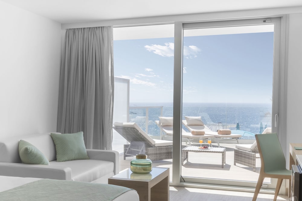 Elba Sunset Mallorca Thalasso Spa — Hotel rooms in Magaluf, Balearic Islands